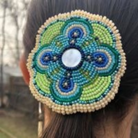 Barrette main image 2
